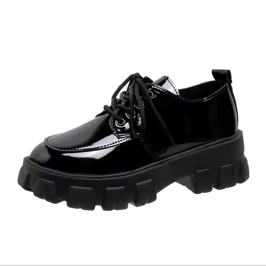 Sepatu docmart wanita Korean style sepatu docmart pendek glossy & doff Boots Elegan Kasual