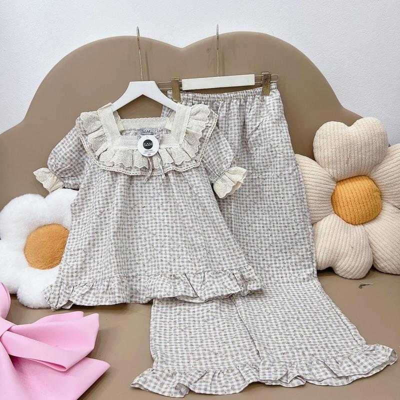 Bộ Quần Áo Nữ Tay Cộc Cổ Vuông Phối Ren Dễ Thương - Mã M60