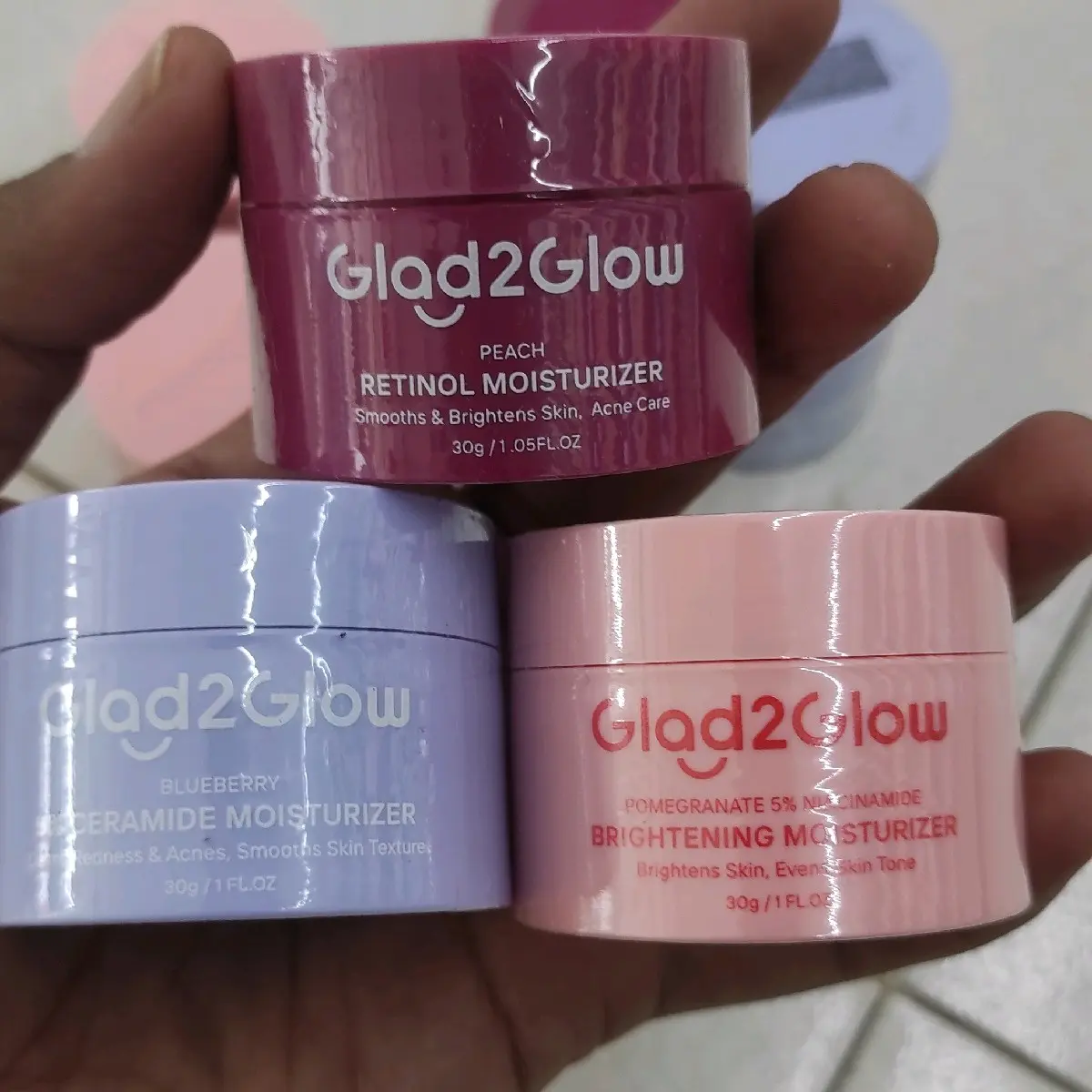 glad2glow moisturizer cream 30 ml cream pemutih wajah kerim berliyan