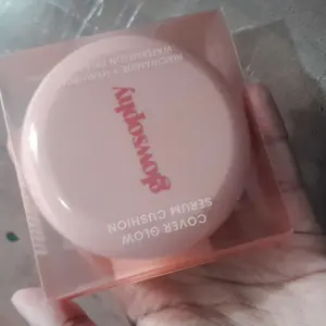 Glowsophy Cover Glow Serum Cushion Long Lasting All Day - Healthy Glow Finish Cushion Ringan dengan Medium Coverage Menyamarkan Pori-Pori dan Garis Halus Cushion Kulit Asia Foundation Waterproof Make Up