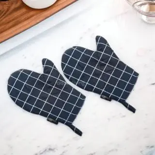 QISSAN LIVING Oven Mitt Oven Glove Sarung Tangan Oven Quilt Sarung Tangan Pelindung Panas Warna Hitam 0