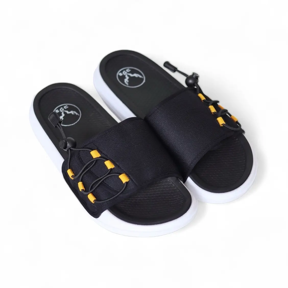 MONAS SUZZY Sandal Slide Pria Hitam Casual Distro