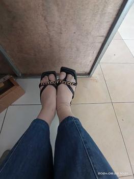 Product Review of Lanoes Sandal Wanita Korean Style Terbaru Empuk Kekinian from L**n 1