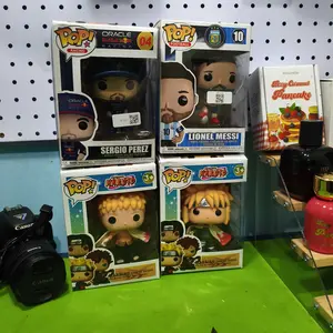 POP Figure Tema Sepak Bola – Koleksi Pemain Legendaris dan Aksi di Lapangan Hijau