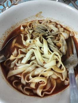 Product Review of MEET MEE Instant Pan Mee Noodles | Dry Chilli Fish Cakes Anchovies Soup Pan Mee from Z**h 1