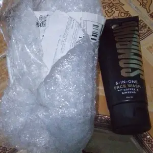 SOMBONG 5 in 1 Face Wash With Coffee & Ginseng Sabun Muka Pria Membersihkan Mencerahkan Wajah 100ml