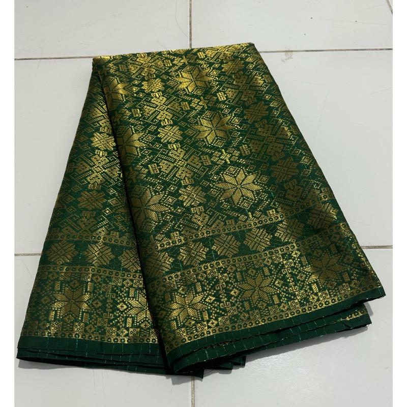 Kain Songket/songket Palembang/songket meteran/bahan rok songket. 1