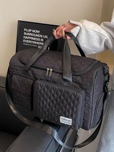 大容量レディースバッグ、フィットネス・旅行用スポーツバックパック、ショートトリップ向けトラベルトート、多ポケット折りたたみ収納、男女兼用の便利な機内持ち込みサイズ