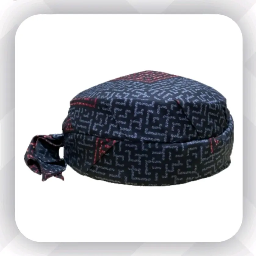 Peci Batik Khas Jogja - Motif Ugeng Pesagi Merah