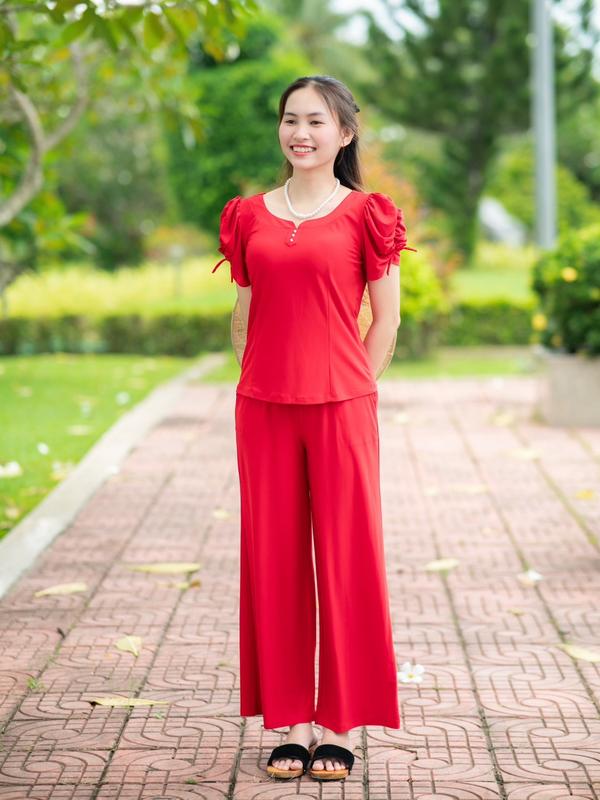 Bộ Quần Áo Bà Ba Tay Ngắn Cổ Tròn Vai Bồng Trơn Chất Thun Co Giãn Quần Ống Rộng Đi Chùa Du Xuân