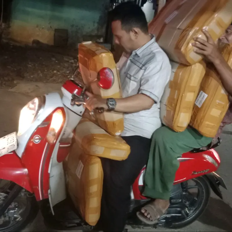 Kaligrafi Kaca Hadza min Fadly Robby, 55x23 Dinding 2