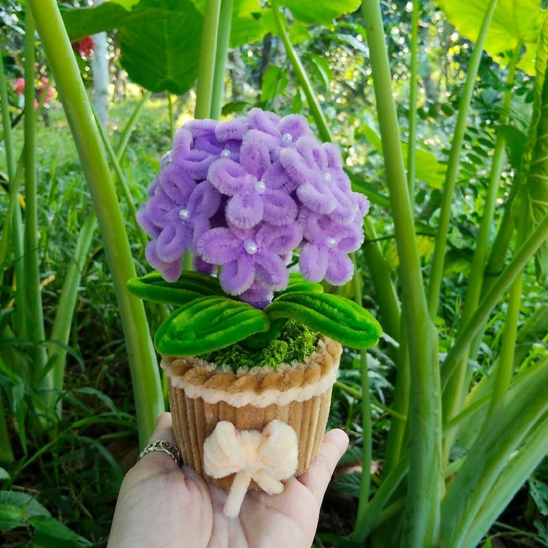  Chậu hoa Cẩm Tú Cầu Tím được làm bằng kẽm nhung 