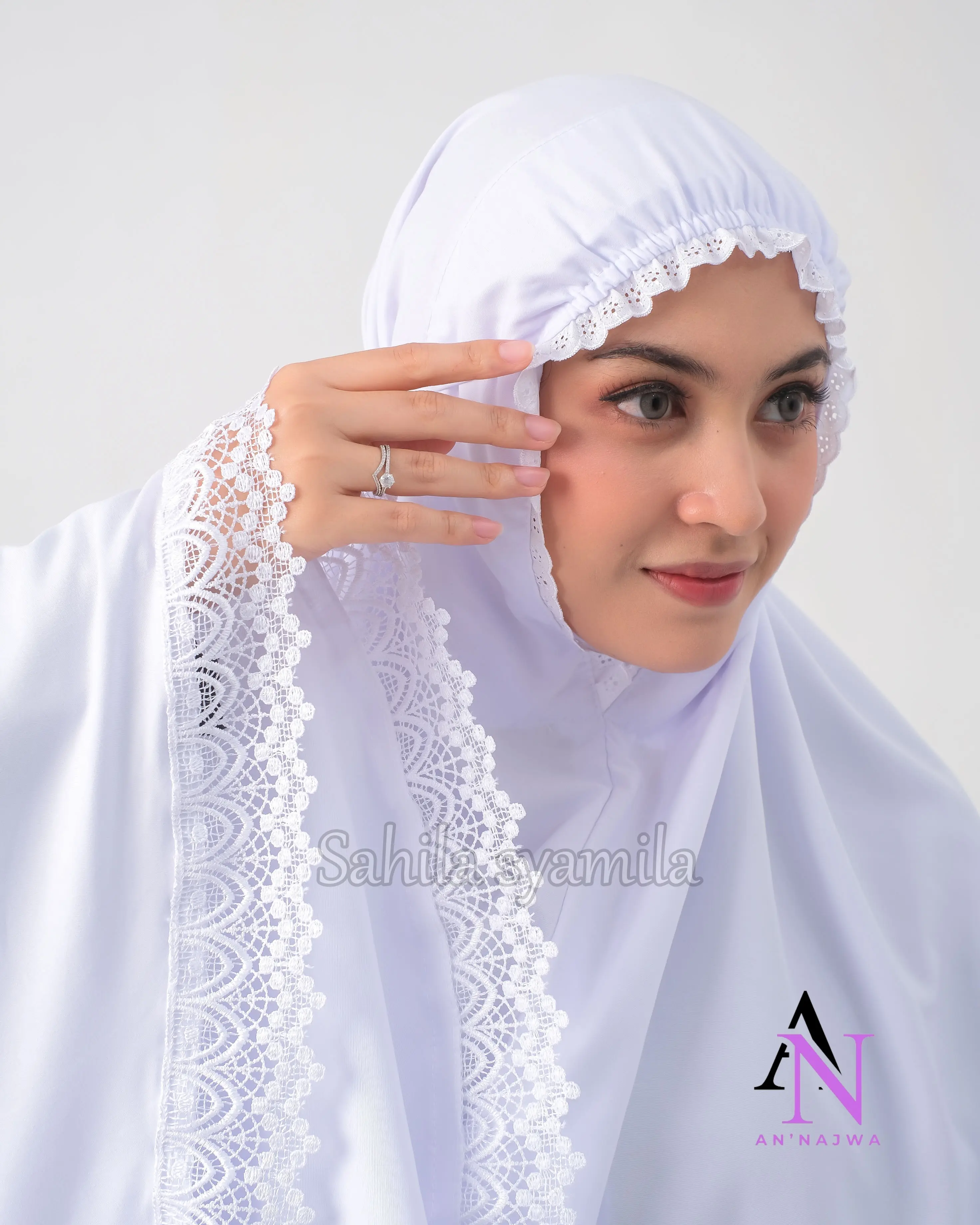 Jilbab Bergo Haji & Umroh Saku Hijab Instan Katun dengan Renda Bordir – Kualitas Terbaik untuk Kenyamanan Anda Jilbab Muslim Kerudung Dewasa Mewah Lembut