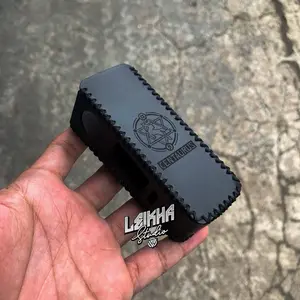 Leather Sleeve Centa M100 Kulit Sintetis Hitam Motif Polos Logo