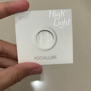 [Official]Focallure Galaxy Highlighter Travel-Size Highlighter Sample 0.3g