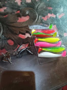 Product Review of Umpan SOFTLURE 8cm isi 6pcs 8cm Bonus Bkk 2/0 3pcs Lure +Propeller from D**n Y**i 0