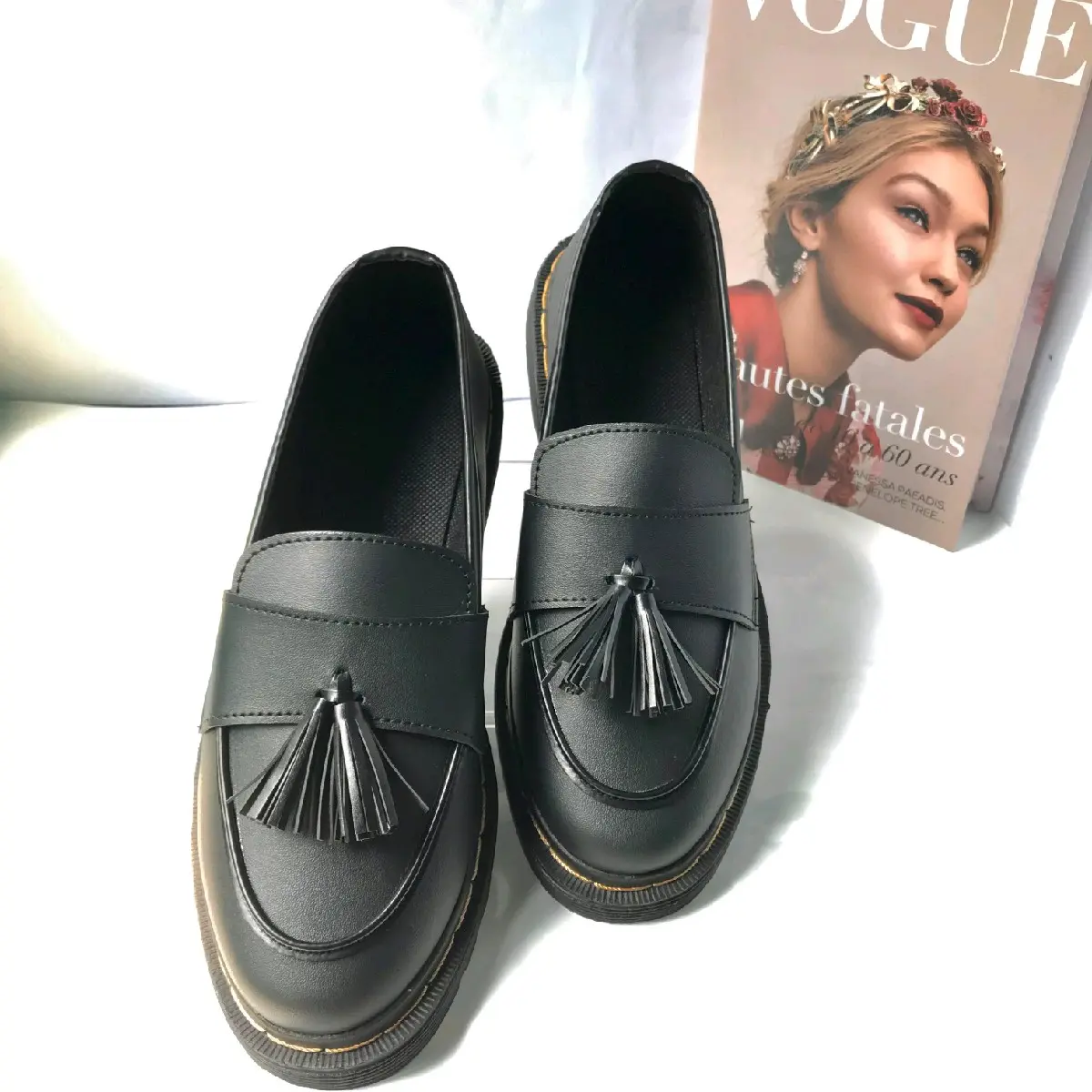 Sepatu Pria Docmart Loafers Rawis, Model Kasual - Kerja, Flat, Pantofel, Sneakers, Shoes Hitam Karet