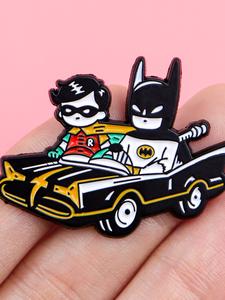 Broche de película clásica en esmalte, accesorio punk genial, broche para mochila, adorno de moda para sombreros y ropa, regalo único para amigos