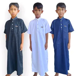 Jubah embos hitam putih anak laki laki lengan pendek, gamis muslim modern motif etnik terbaru