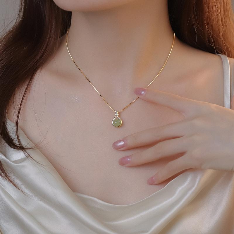 Product Introduction of [COD]Kalung Titanium Liontin Bulat Mata Fashion Accesories Wanita Anti Karat Dan Tidak Luntur Hadiah 12