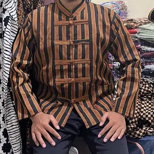 Baju Lurik Pria Koko Shanghai Baju Adat Jawa Lurik Pria free Blangkon