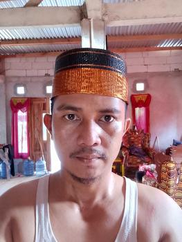 Product Review of Songko recca tembaga warna hijau nomor 7 dan 5 from r**l k**o 2