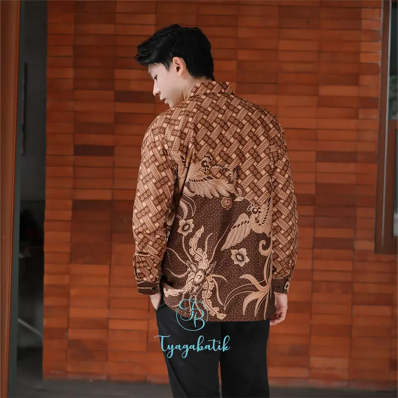 Kemeja Batik Slimfit Lapis Furing Premium 1159 Tyaga Batik 2