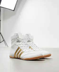 Sepatu Boxing/Tinju Bahan Kulit Sapi Asli Ringan Di Kaki Sol Tidak Licin Bonus Tali Sepatu Free Tas Sepatu