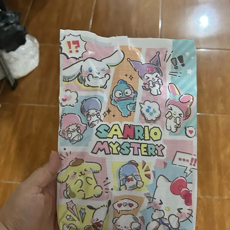 Sanrio Blind Bag Capibara Cry Baby Labubu Koleksi Karakter Lucu dan Menggemaskan