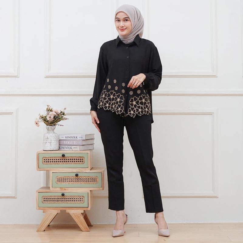 Opnaisel series Kemeja Bordir Sabrina / Blues Bordir Model Kerah Bahan Polo Linen 5