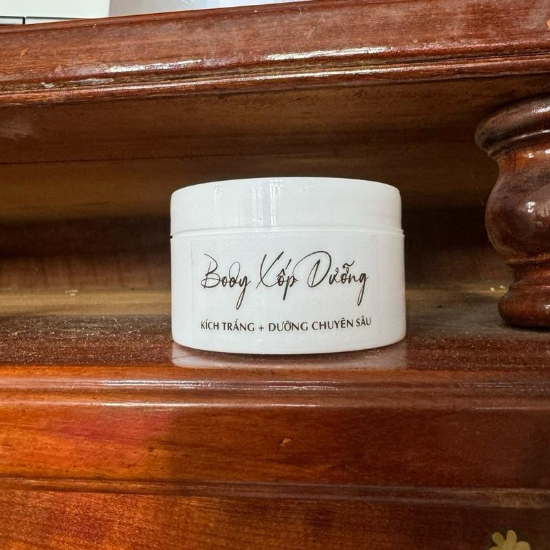 Kem Body Xốp Dưỡng 100gram 1