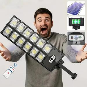 超大型504LEDソーラー屋外ライト、超明るいソーラーストリートライト、3種類の照明モード、リモコン付き、IP65防水仕様、ソーラーライト、フラッドライト、設置が簡単、庭・駐車場・道路の照明に適した、クリスマスギフトに最適。
