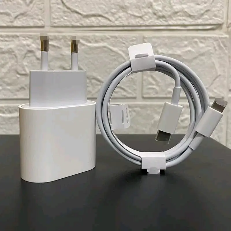 CHARGER IP 20W usb C to Lightning fast charge Adaptor Kabel 0