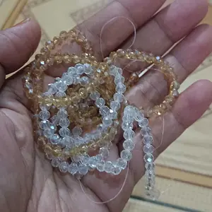 4mm - Manik Kristal Ceko Bakpau / Bakpao / Bulat / Gepeng Bening Transparan Mengkilap 4mm per Renteng Kualitas Bagus Grade A