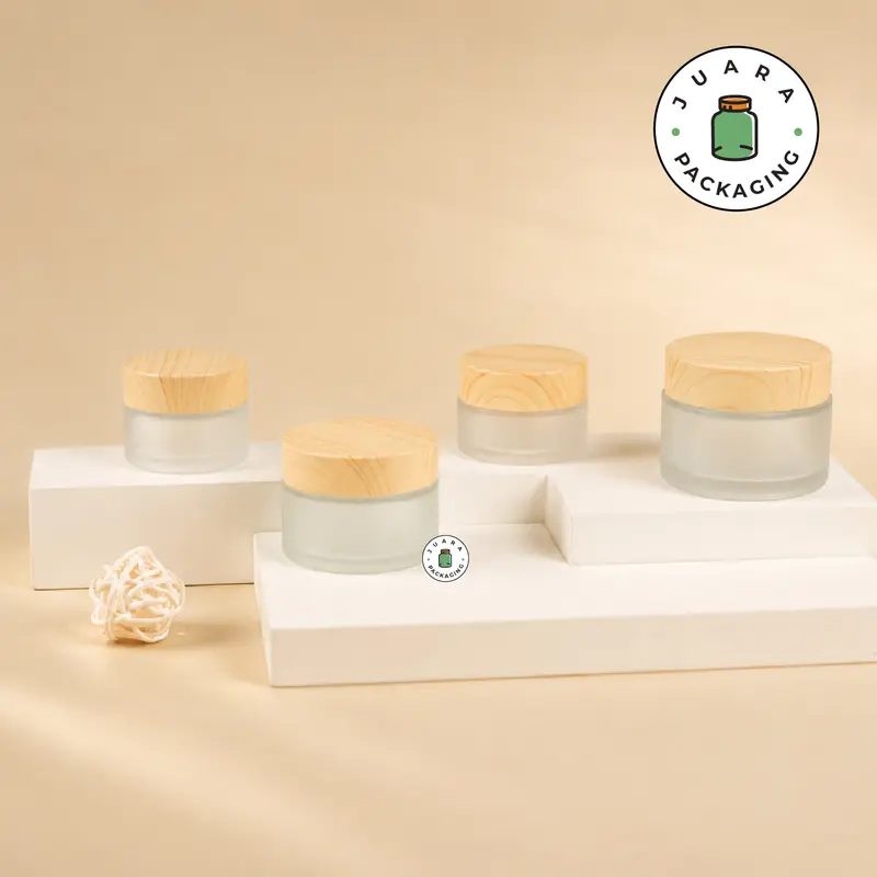 Pot Cream Kaca Buram 5gr 10gr 15gr 30gr 50gr 100gr Tutup PVC Aksen Kayu 5ml 10ml 15ml 30ml 50ml 100ml – Jar Kosmetik untuk Cream, Skincare, Moisturizer, Masker Wajah, Balm, Body Butter dan Produk Refill