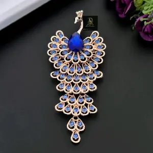 Bros Premium Burung Merak dengan Desain Eksklusif dan Warna Menarik dari Produk Informasi Given Clips Crystal