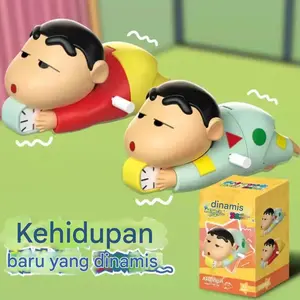 Crayon Shin-chan mainan merangkak hiasan meja mainan lucu hadiah ulang tahun gadis