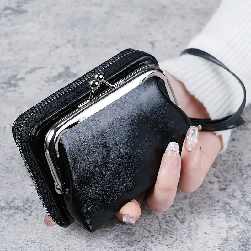 2024 New Retro Fashion Clip Bag Multi Card Short Women's Wallet Card Bag Zero Wallet