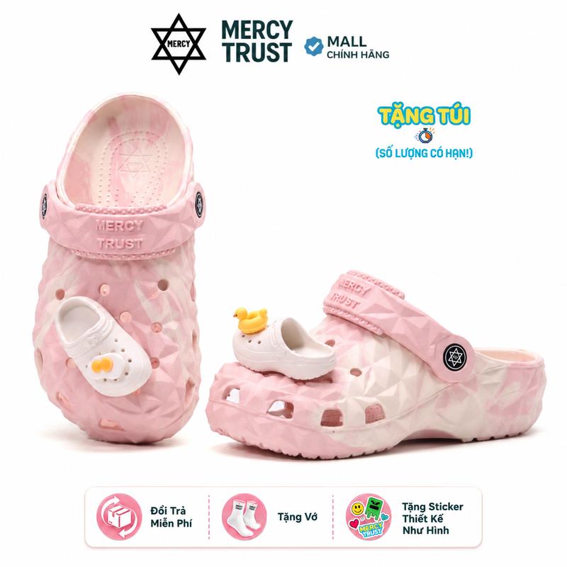 [TẶNG TÚI HALLOWEEN] Kèm Sticker "Mẹ Bồng Con", Vớ Dép Sục Mercy Trust Kim Cương mbc Tấu Hài - Combo Loang Màu Cực Chất Nhẹ Thoáng Mát Chống Trơn Trượt