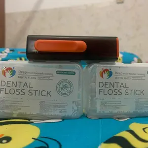 Dental Floss Benang Gigi-Tempat Dental Gloss-Ada Kaca Cermin