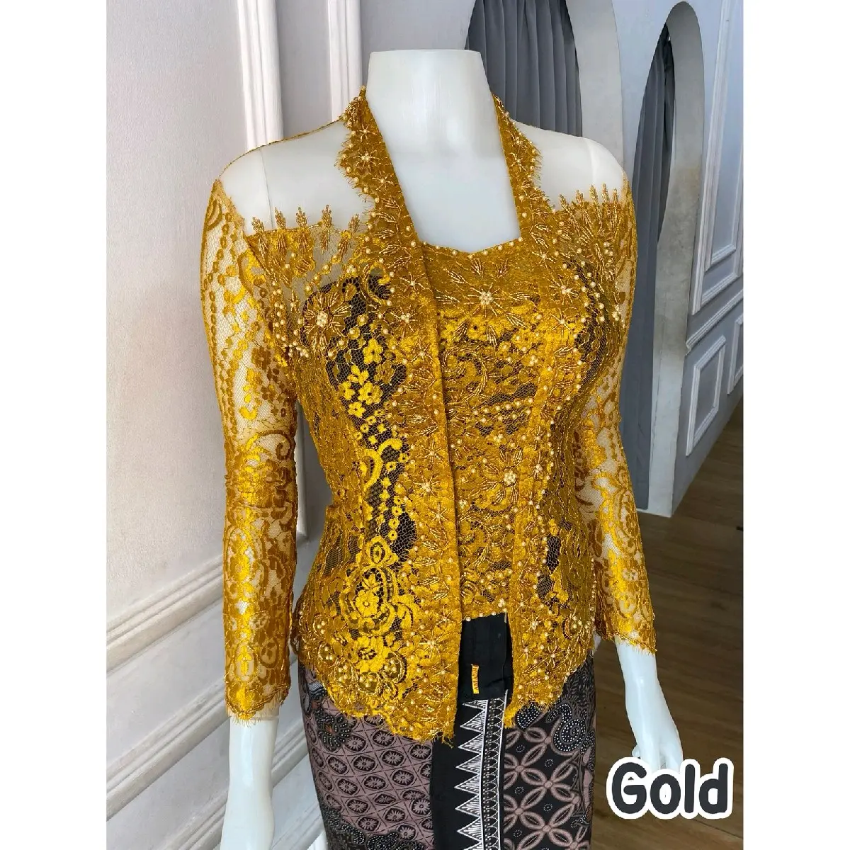 Kebaya Brokat Metalik Payet isi Tile Dress Cantik