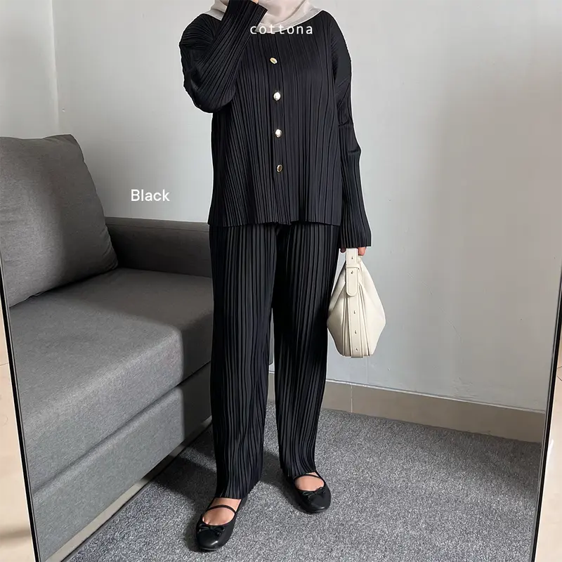 Cottona - Kyla Pleated One Set - Plisket One Set 1