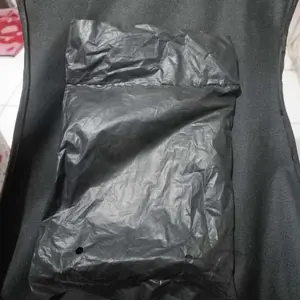 YEJUN CASE [Lensa Lepas‑Pasang] Ultra thin Rose Red Anti Jatuh Airbag 4 Sudut, Desain Tutup Lensa Lepas Pasang+Pelindung Lensa, Ubah Jadi iPhone 18 ProMax Seketika untuk iPhone18 17 16 15 14 13 12 11 Pro Promax