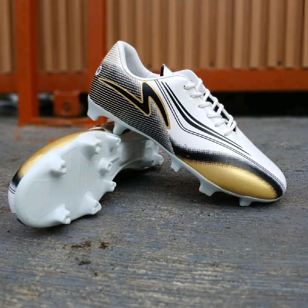 Sepatu Sepak Bola Anak SD dan SMP Specs Acclator Highsade Putih Gold