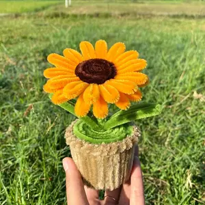 MINIGIFT Bunga pot kawat bulu | Bunga Matahari kawat bulu | Sunflower | Ide hadiah ulang tahun | Hadiah untuk cewe | Hiasan meja | Pipe cleaner | Bunga hiasan | gift ideas | Hiasan dasbord mobil | Hadiah kenang-kenangan | Kado sidang sempro