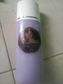 Product Review of body lotion malam vskin kemasan lama from F**c 2