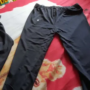 Legging 3/4 Spandek Celana Legging Pendek Selutut 3/4 Celana Legging Pendek Wanita Polos