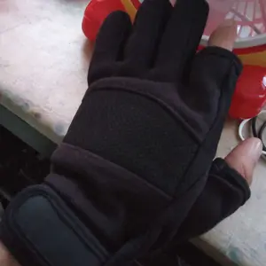 Sarung Tangan Motor Half Finger Pria – Nyaman, Kuat, Tidak Licin