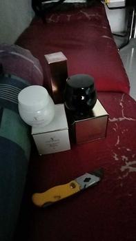 Product Review of CHALONESE WHITENING&ANTI AGING SET (1SET MOISTURIZER+TONER) MEMBANTU MENGENCANGKAN WAJAH ,MELEMBABKAN WAJAH,ANTI KERUTAN Hitam Facial Pencerah Mencerahkan Perawatan Cleansing Muka Memutihkan from z**a J** 1
