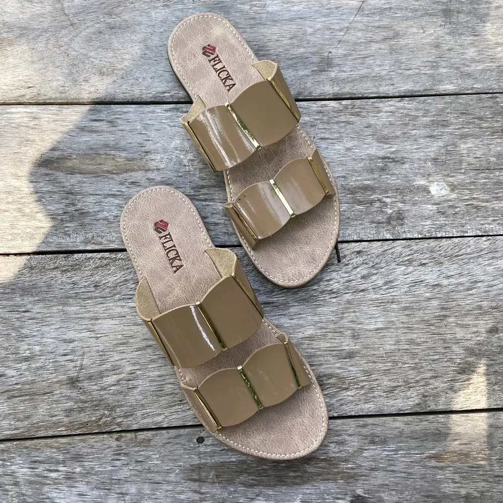 sandal fashion wanita kekinian